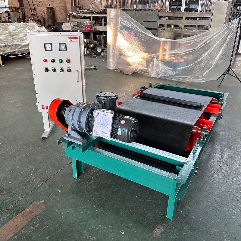 RCDD(T) Series Dry Self-Cleaning Electromagnetic Iron Separator