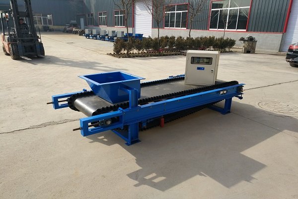 TDG type quantitative belt feeder